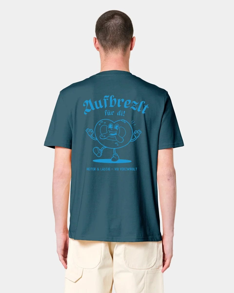 HEITER & LÄSSIG T-Shirt "Aufbrezlt" Unisex / Stargazer / S - aus nachhaltiger und fairer Produktion